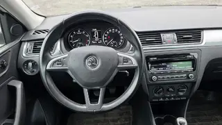 PFG 04 - osobní automobil Škoda RAPID