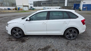 PFG 04 - osobní automobil Škoda RAPID