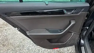 PFG 03 - osobní automobil Škoda SUPERB