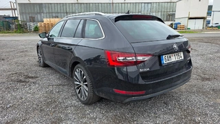 PFG 03 - osobní automobil Škoda SUPERB