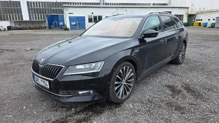 PFG 03 - osobní automobil Škoda SUPERB