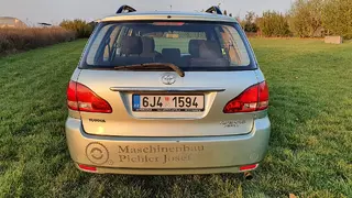 Osobní automobil Toyota Avensis Verso 2.0, RZ 6J41594