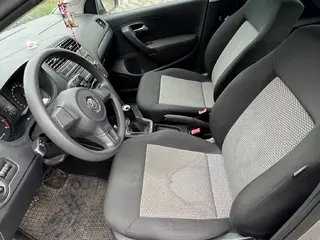 SKIS 01. Osobní automobil VW Polo, RZ 4L10899