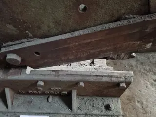 PŽSK 22. Pákové nůžky s kostkou