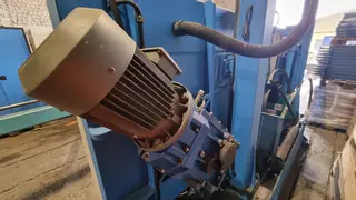 01 ROLUC - Pásová pila poloautomatická Bernardo MSB 810 H
