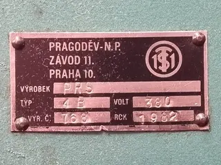 Styl Plzeň 04. Pásová pila PRS 4B