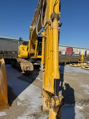 SGEF 02 Pásové rypadlo KOMATSU PC290LC-11