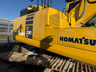 SGEF 02 Pásové rypadlo KOMATSU PC290LC-11