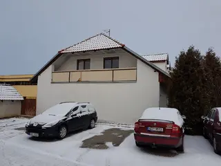 Podíl id. 1/2 ubytovací zařízení s pozemkem, k.ú. Luže, okres Chrudim
