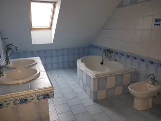 Podíl id. 1/2 ubytovací zařízení s pozemkem, k.ú. Luže, okres Chrudim