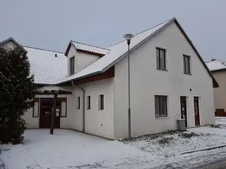 Podíl id. 1/2 ubytovací zařízení s pozemkem, k.ú. Luže, okres Chrudim