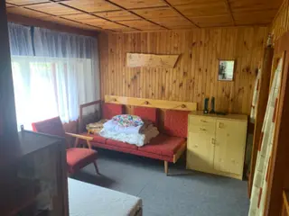 Podíl ve výši ¼ na chatě v obci Bítov