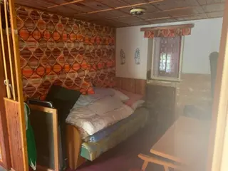 Podíl ve výši ¼ na chatě v obci Bítov