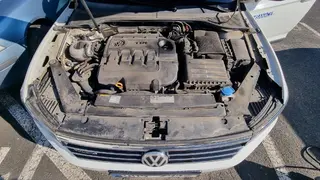 AZ SANACE Volkswagen Passat kombi, RZ 9U9 7942