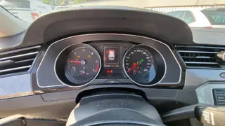 AZ SANACE Volkswagen Passat kombi, RZ 9U9 7942