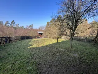 Stavební parcela Zlín - Chlum se stávajícím, samostatně stojícím RD