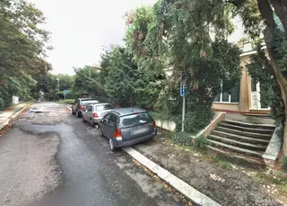 Pozemek-ostatní komunikace, Košíře - Praha