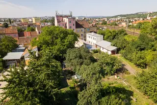 Příležitost pro investory: Pozemek 1.110 m2 s developerským projektem Brno-Židenice