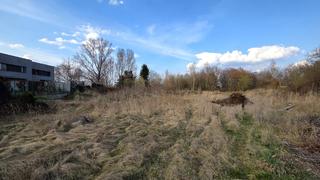 Pozemky 3900 m2, Praha - Ďáblice, ulice Na Blatech  