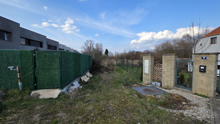 Pozemky 3900 m2, Praha - Ďáblice, ulice Na Blatech  