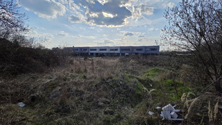 Pozemky 3900 m2, Praha - Ďáblice, ulice Na Blatech  