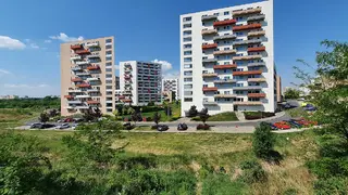 Pozemky o rozloze 4722 m2 v Praze - Horní Měcholupy