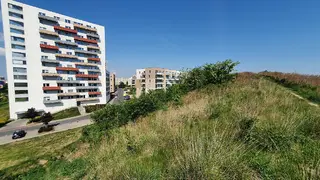 Pozemky o rozloze 4722 m2 v Praze - Horní Měcholupy
