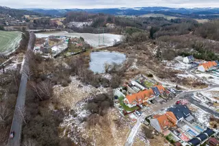 Pozemky 25.418m2 s rybníkem, Babice u Řehenic, okr. Benešov, 30 min. od Prahy