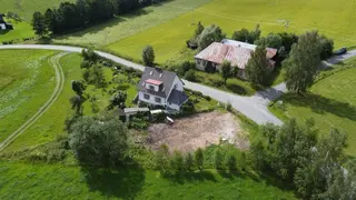 Stavební pozemek 1050m2, vč. stavebního povolení na stavbu RD s garáží, Březiny u Poličky