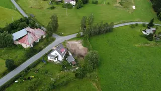 Stavební pozemek 1050m2, vč. stavebního povolení na stavbu RD s garáží, Březiny u Poličky