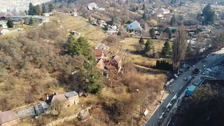 Pozemky s rodinným domem – Brno-Pisárky, ul. Vinohrady 