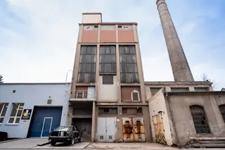 Prodej výrobního areálu dlužníka LANATEX, a.s.