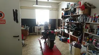 Prodejna, sklad a byt 3+1 Luby, okr. Klatovy