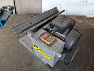 INTORA 07. Proma SH-80/5 srážeč hran