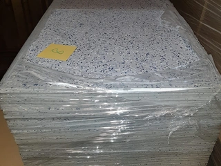 Průmyslová kaučuková krytina nora® (60 x 60 cm) 1 - 4 palety, 473 Kč za 1 m2