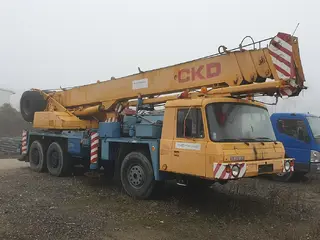 PSJ Hydrotranzit Bratislava - Autojeřáb Tatra 815