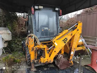 PSJ Hydrotranzit Bratislava - JCB 1 CX rýpadlo - nakladač