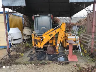 PSJ Hydrotranzit Bratislava - JCB 1 CX rýpadlo - nakladač