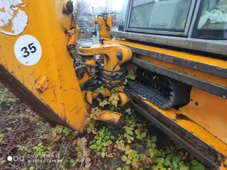PSJ Hydrotranzit Bratislava - JCB 3 CX rýpadlo - nakladač