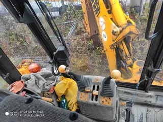 PSJ Hydrotranzit Bratislava - JCB 3 CX rýpadlo - nakladač