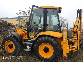 PSJ Hydrotranzit Bratislava - JCB 4 CX rýpadlo - nakladač
