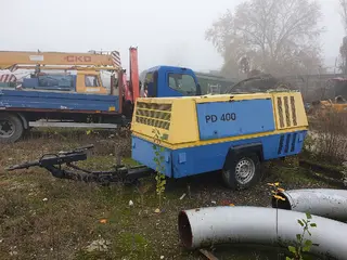 PSJ Hydrotranzit Bratislava -  Kompresor dieselový pojazdný  / typ: PD 400