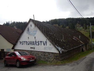 Pstruhařství Mlýny, Žár u Čkyně, obec Vacov