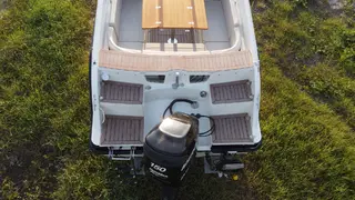 Jacht servis 03. Quicksilver 645 Activ Cabin motorový člun