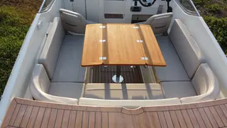 Jacht servis 03. Quicksilver 645 Activ Cabin motorový člun