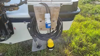 Jacht servis 03. Quicksilver 645 Activ Cabin motorový člun