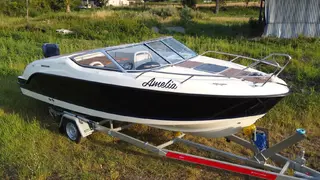 Jacht servis 03. Quicksilver 645 Activ Cabin motorový člun