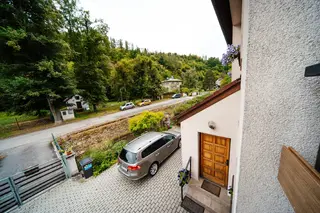 RD 7+2 s garáží, terasou a zahradou v obci Měchenice, okr. Praha-západ