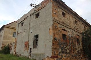 RD a zemědělské stavby s pozemky  Veliká Ves - Nové Třebčice