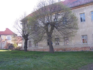 RD a zemědělské stavby s pozemky  Veliká Ves - Nové Třebčice